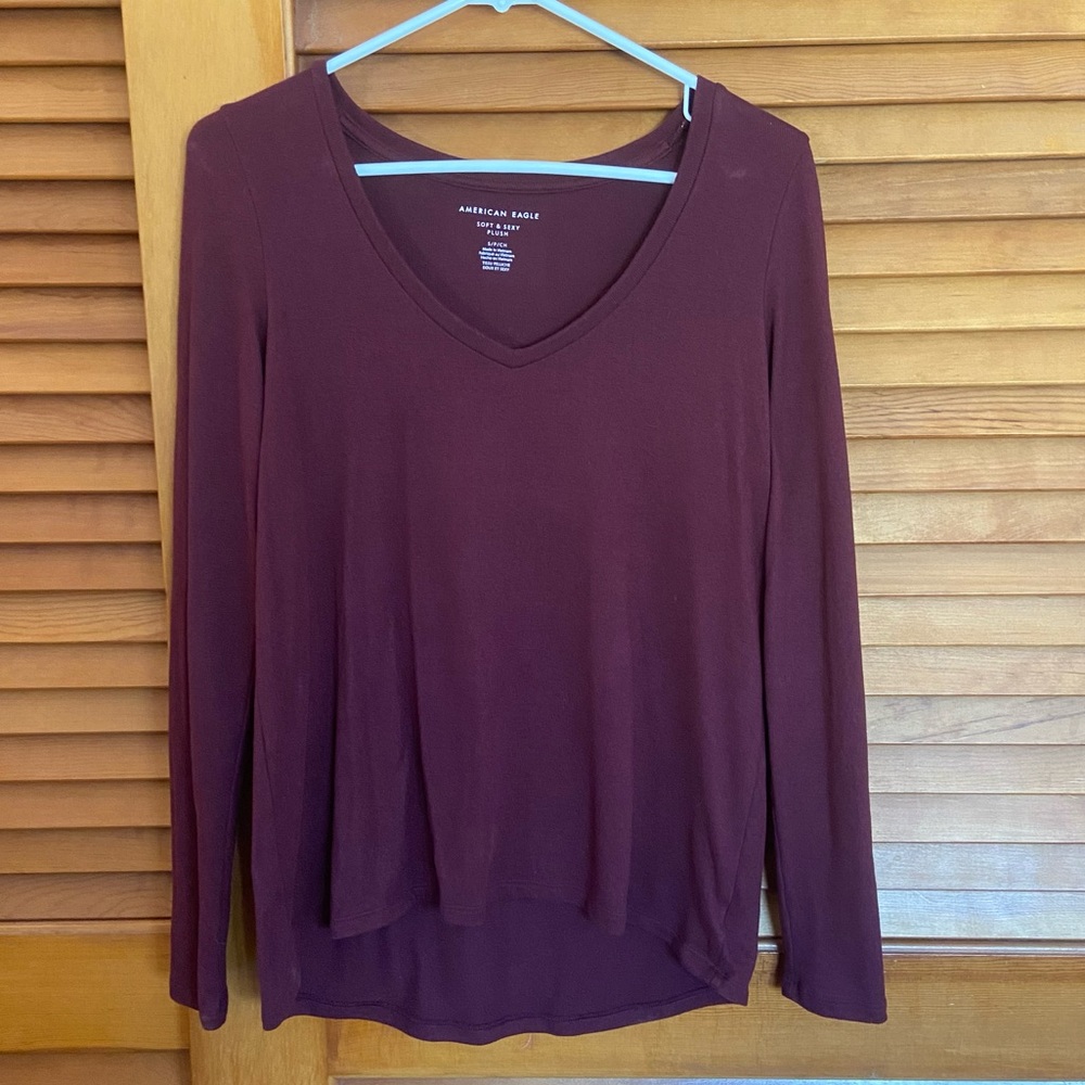 American Eagle Soft and Sexy Maroon Long sleeve Size Small